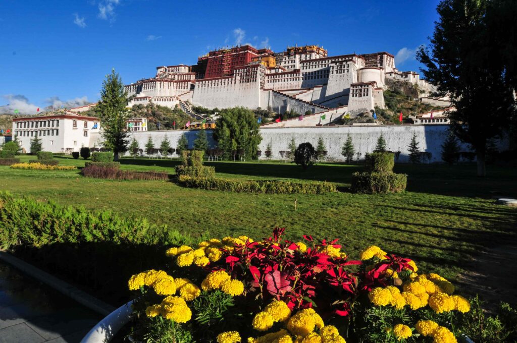 布達拉宮 པོ་ཏ་ལ་ཕུག་|拉薩.西藏的信仰象徵-西藏景點介紹2026 - CITS China International Travel Service 布達拉宮 པོ་ཏ་ལ་ཕུག་