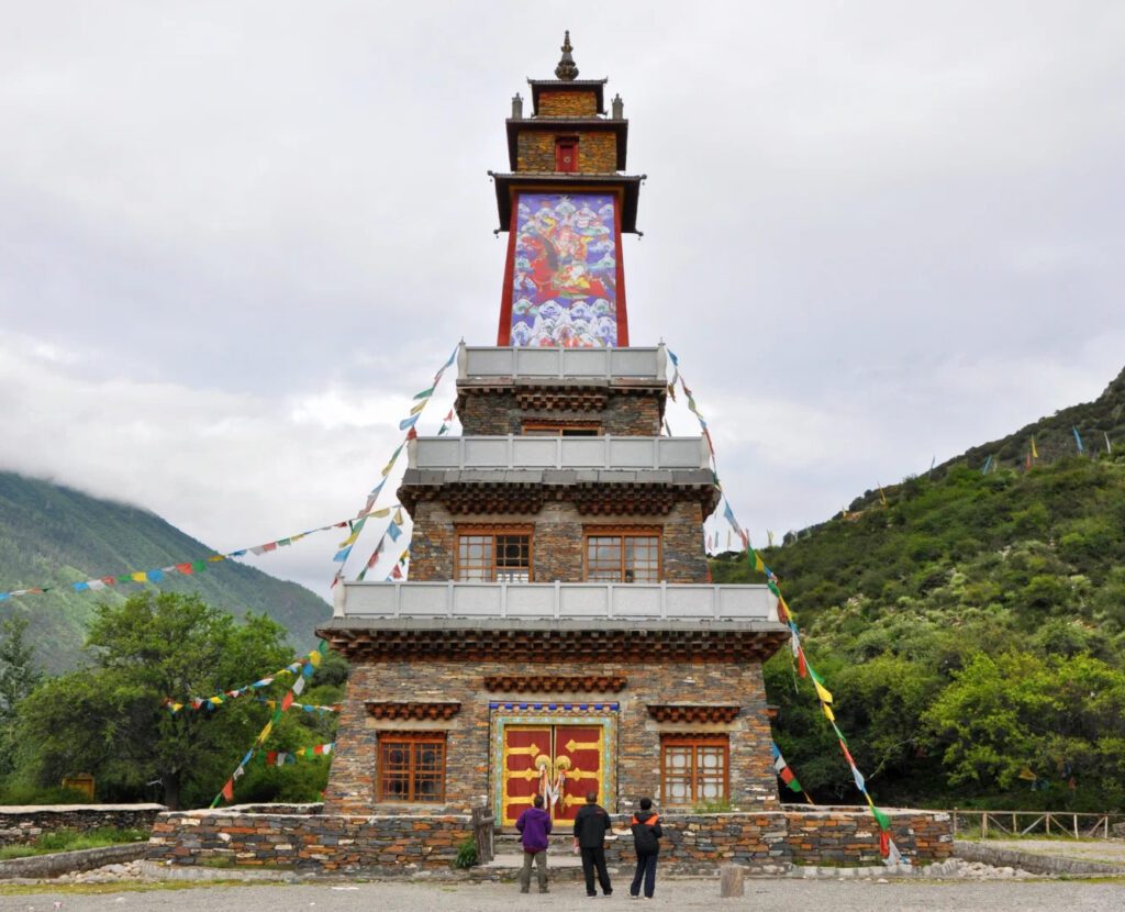 西藏十大景點推薦－秀巴古堡