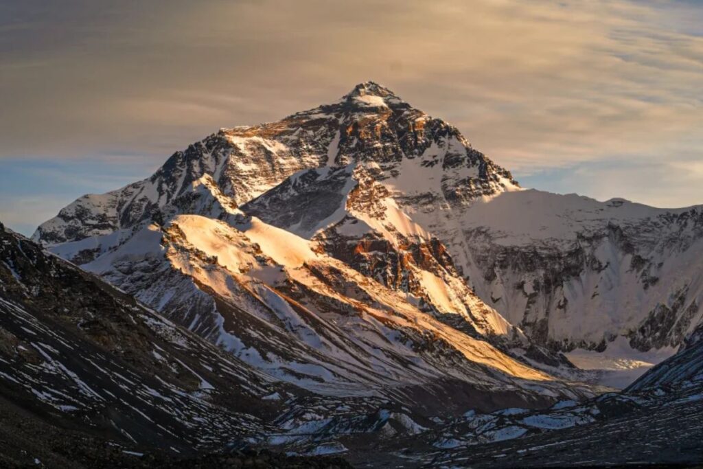 Everest Base Camp Sunshine Mountain