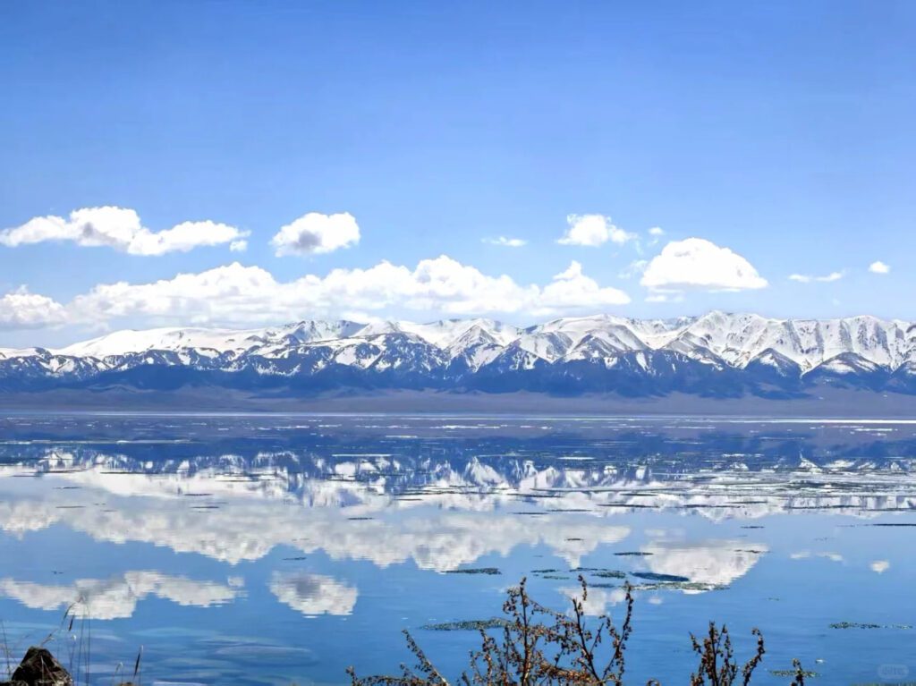 新疆賽里木湖4月