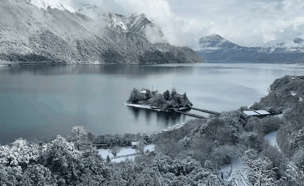 Batsugatsu - It's beautiful even when it snows.