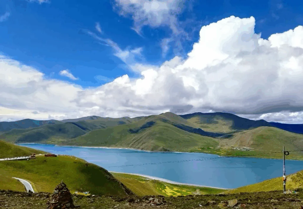 羊卓雍措湖景 西藏三大聖湖 羊湖旅遊景點介紹