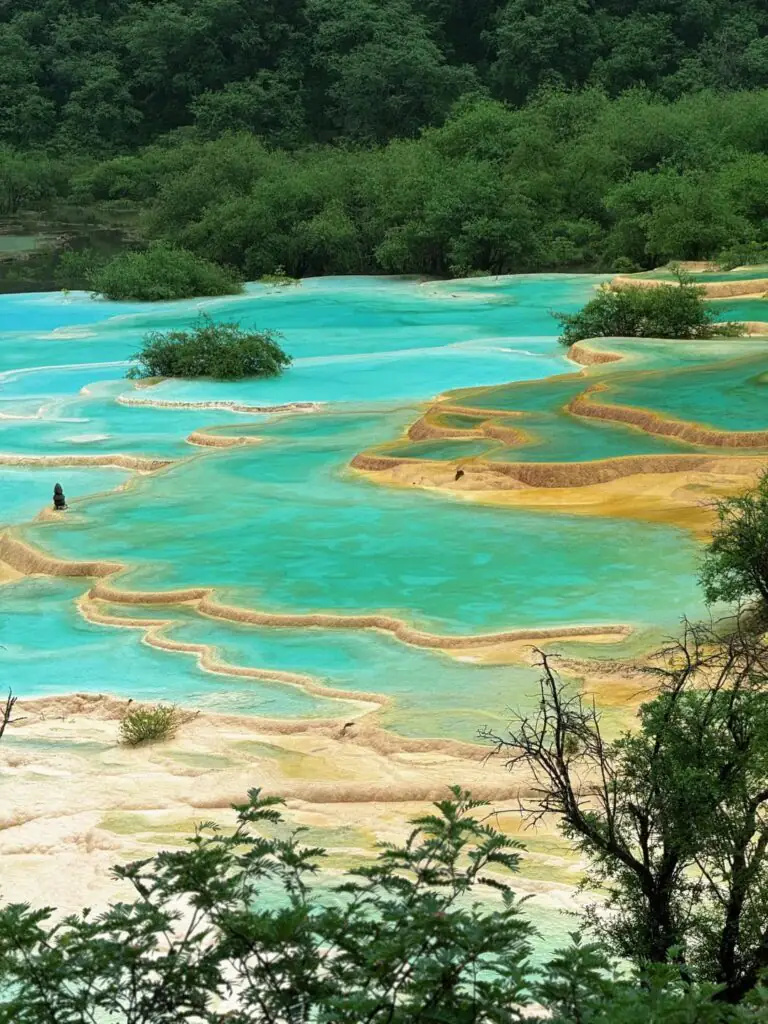 黃龍風景區五彩池 四川世界自然遺產 高山鈣化地貌景觀